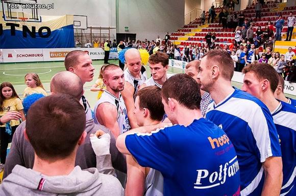 Rzuty za trzy nie wystarczyły. AZS przegrał z MOSiR-em Krosno