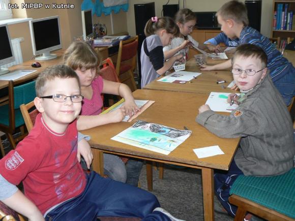 Niezapomniane ferie w bibliotece
