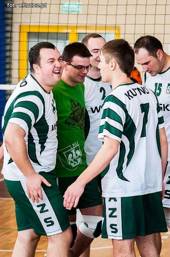 Gostynin Team wygrał Walentynkowy Turniej Siatkówki w Żychlinie