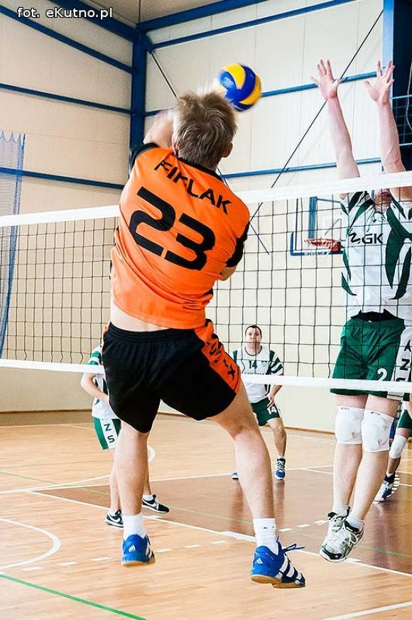 Gostynin Team wygrał Walentynkowy Turniej Siatkówki w Żychlinie