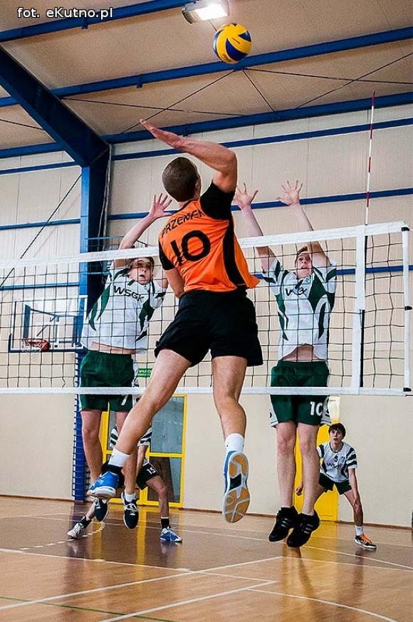 Gostynin Team wygrał Walentynkowy Turniej Siatkówki w Żychlinie