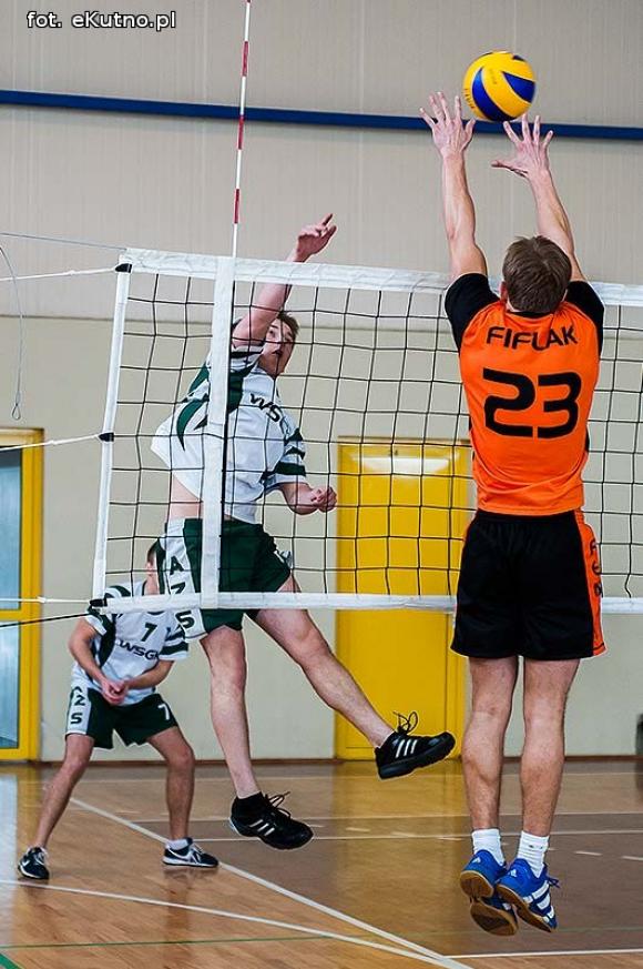 Gostynin Team wygrał Walentynkowy Turniej Siatkówki w Żychlinie