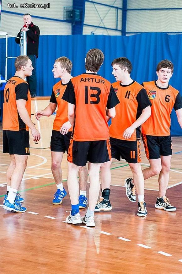 Gostynin Team wygrał Walentynkowy Turniej Siatkówki w Żychlinie