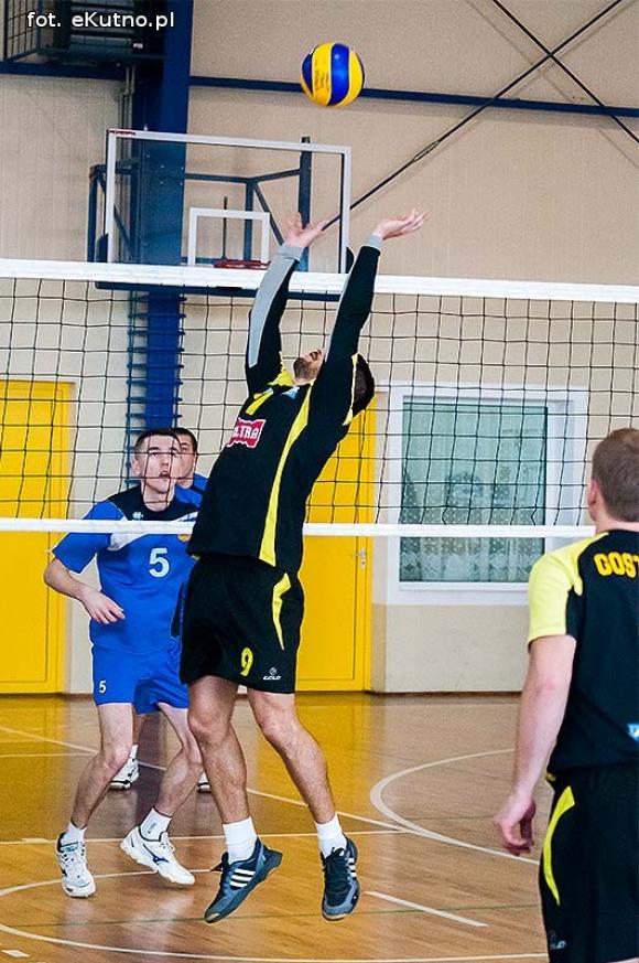 Gostynin Team wygrał Walentynkowy Turniej Siatkówki w Żychlinie