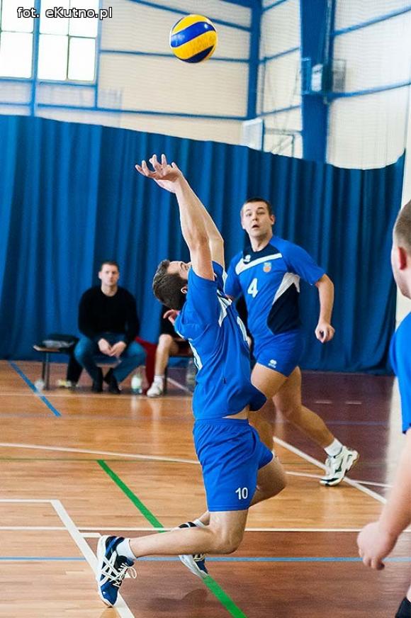 Gostynin Team wygrał Walentynkowy Turniej Siatkówki w Żychlinie