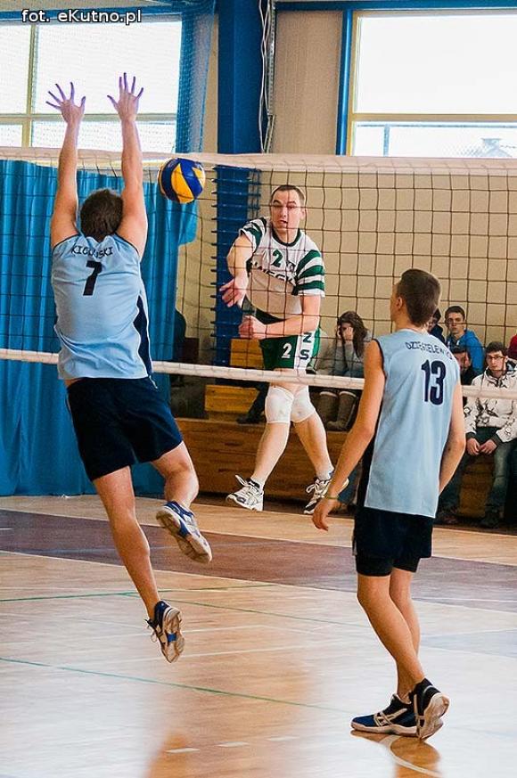 Gostynin Team wygrał Walentynkowy Turniej Siatkówki w Żychlinie