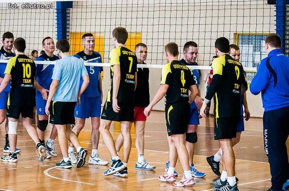 Gostynin Team wygrał Walentynkowy Turniej Siatkówki w Żychlinie