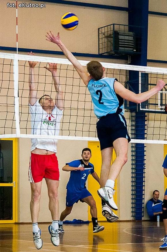 Gostynin Team wygrał Walentynkowy Turniej Siatkówki w Żychlinie