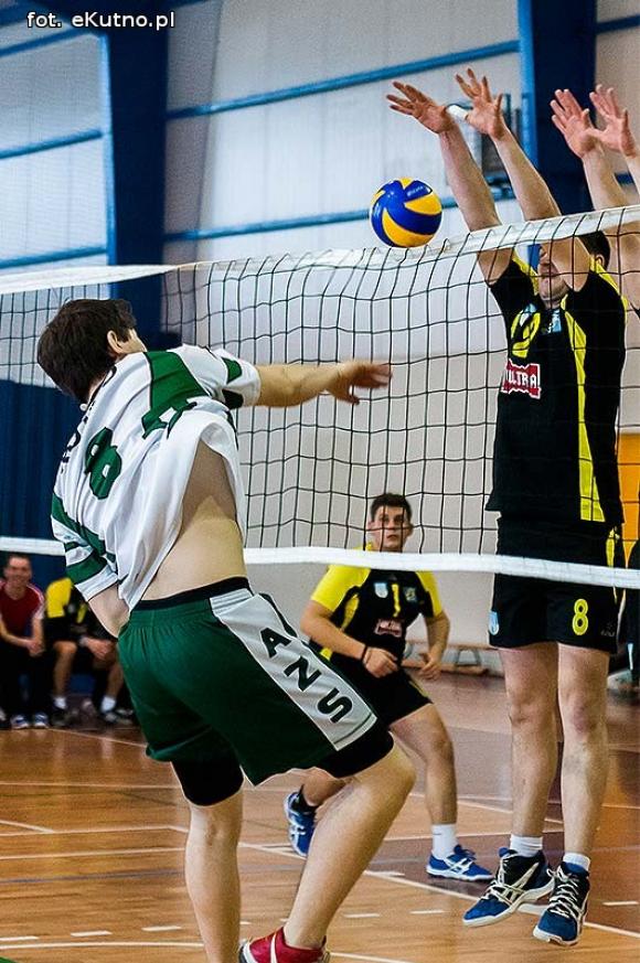 Gostynin Team wygrał Walentynkowy Turniej Siatkówki w Żychlinie