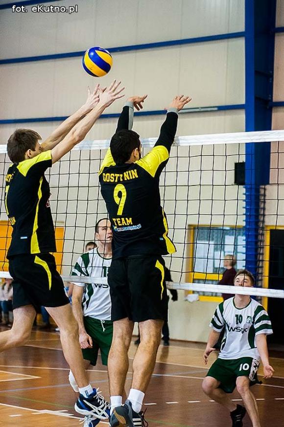 Gostynin Team wygrał Walentynkowy Turniej Siatkówki w Żychlinie
