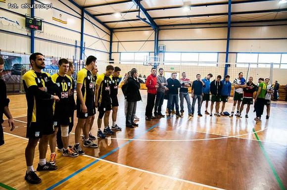 Gostynin Team wygrał Walentynkowy Turniej Siatkówki w Żychlinie
