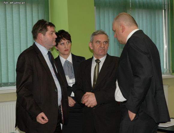 Łuczak w akcji, a Kłopotowski wnioskuje o sesję nadzwyczajną