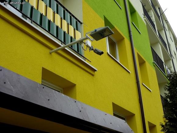 eKutno z plusem: Kamery są, spokój jest, ale jak tu teraz podrapać się po tyłku?
