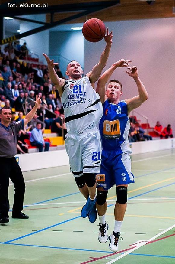 AZS wygrywa ze STALĄ Ostrów Wielkopolski