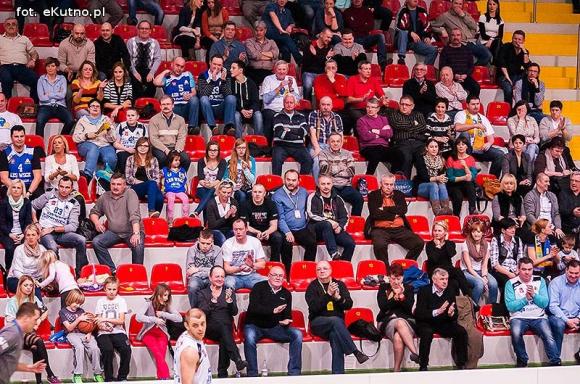 AZS wygrywa ze STALĄ Ostrów Wielkopolski