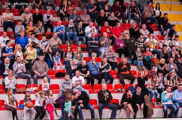 AZS wygrywa ze STALĄ Ostrów Wielkopolski