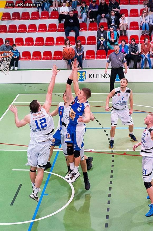 AZS wygrywa ze STALĄ Ostrów Wielkopolski