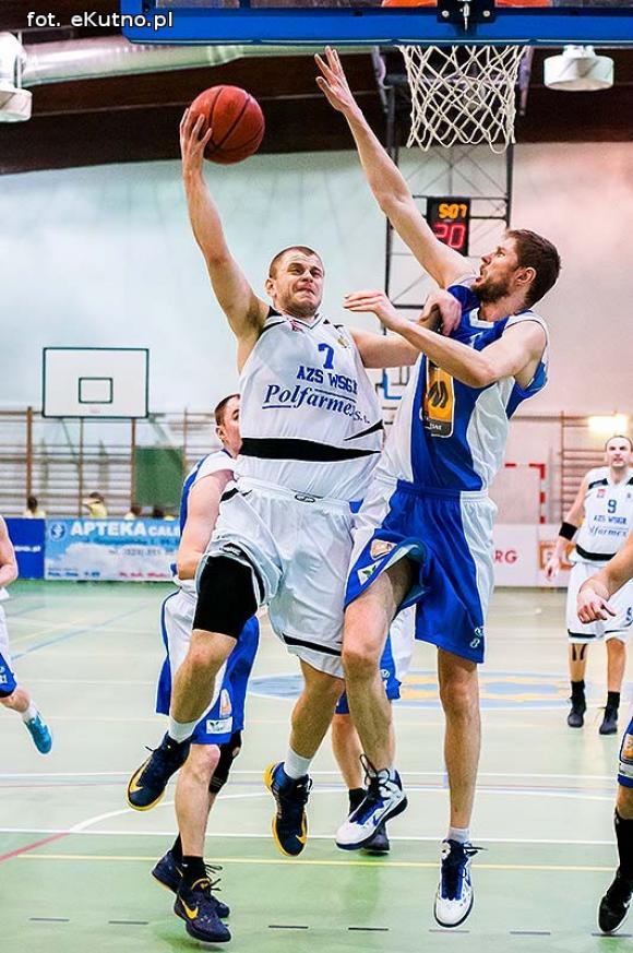 AZS wygrywa ze STALĄ Ostrów Wielkopolski