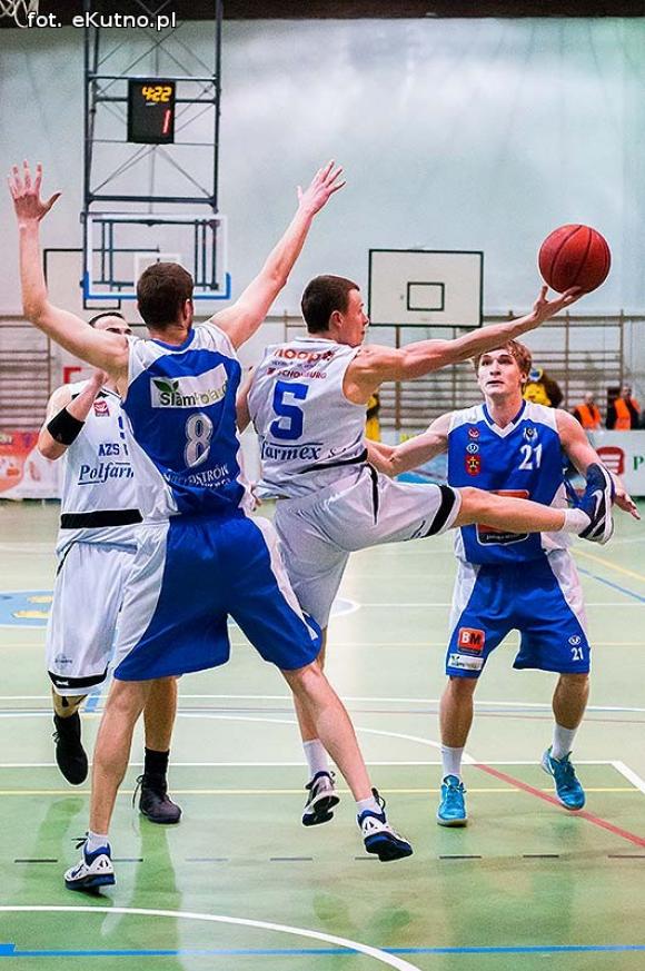 AZS wygrywa ze STALĄ Ostrów Wielkopolski