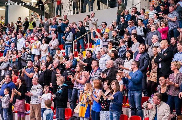 AZS wygrywa ze STALĄ Ostrów Wielkopolski