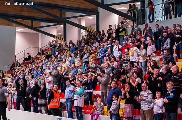 AZS wygrywa ze STALĄ Ostrów Wielkopolski