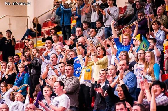 AZS wygrywa ze STALĄ Ostrów Wielkopolski