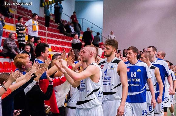 AZS wygrywa ze STALĄ Ostrów Wielkopolski
