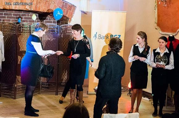 Być kobietą, bo kobiety są występne i zdradzieckie... Piosenki o kobietach i dla nich w Hotelu Rondo