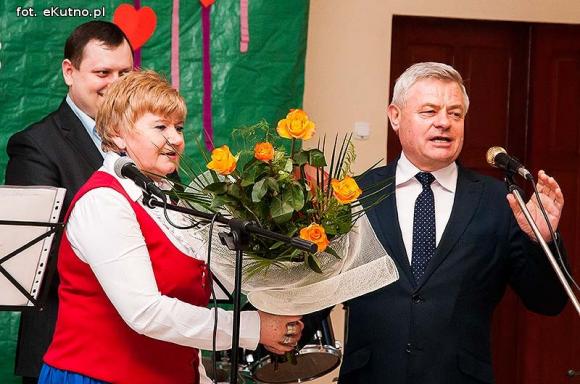 Rewelacyjne występy na Dzień Kobiet w OSP w Leszczynku