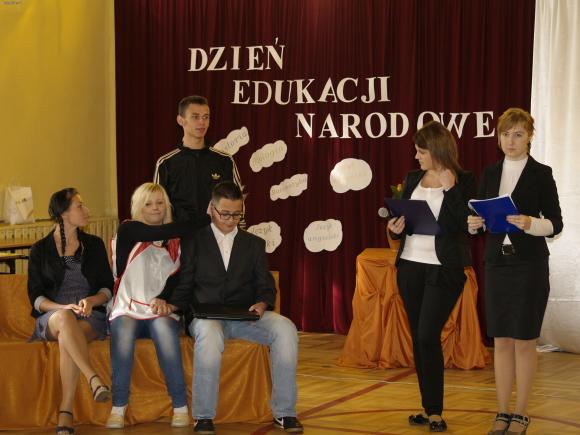 Pod patronatem eKutno.pl: I Zjazd Absolwentów Zespołu Szkół Nr 4 im. Zygmunta Balickiego w Kutnie - Azorach