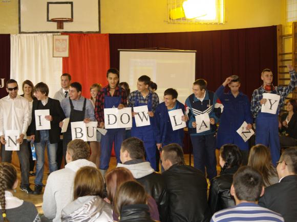 Pod patronatem eKutno.pl: I Zjazd Absolwentów Zespołu Szkół Nr 4 im. Zygmunta Balickiego w Kutnie - Azorach