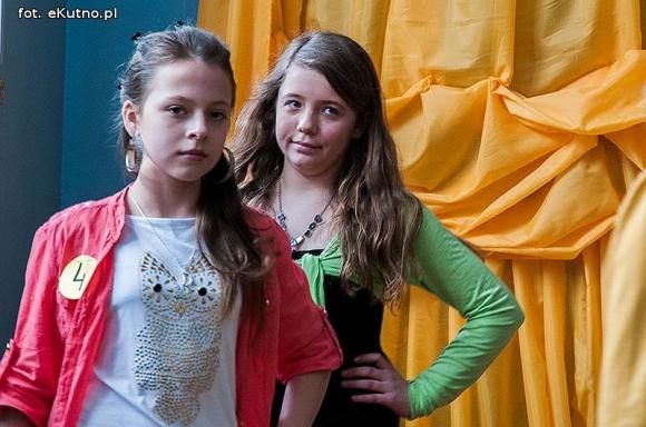 W piątek świętowały dziewczynki w Szewcach Nadolnych. Miss szkoły wybrane