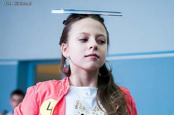 W piątek świętowały dziewczynki w Szewcach Nadolnych. Miss szkoły wybrane