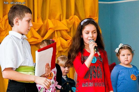 W piątek świętowały dziewczynki w Szewcach Nadolnych. Miss szkoły wybrane