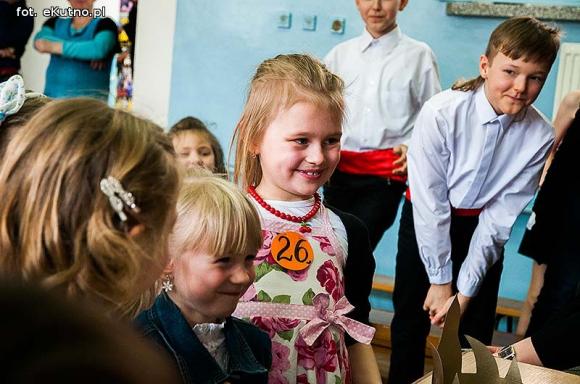 W piątek świętowały dziewczynki w Szewcach Nadolnych. Miss szkoły wybrane