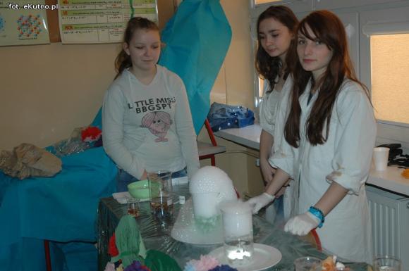 Staszic Band, wulkan, motory i pokaz mody. Drzwi otwarte w Zespole Szkół nr 1 w Kutnie