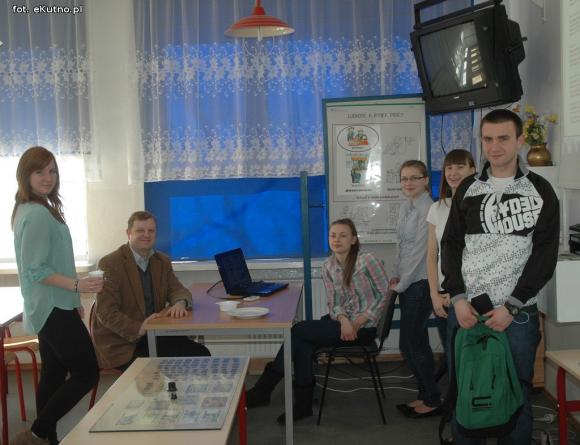 Staszic Band, wulkan, motory i pokaz mody. Drzwi otwarte w Zespole Szkół nr 1 w Kutnie