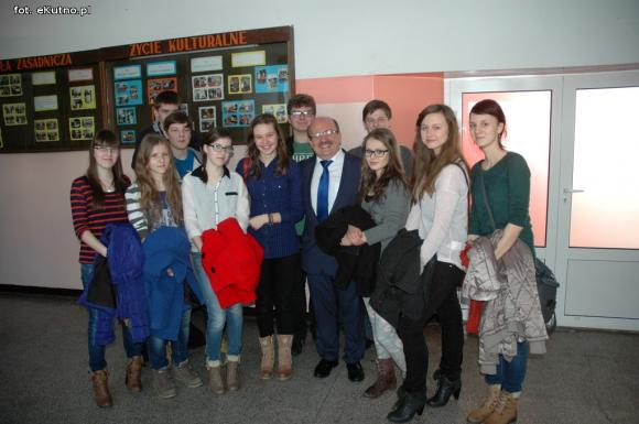 Staszic Band, wulkan, motory i pokaz mody. Drzwi otwarte w Zespole Szkół nr 1 w Kutnie