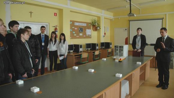 Odwiedź jutro Zespół Szkół Nr 3 im. W. Grabskiego w Kutnie