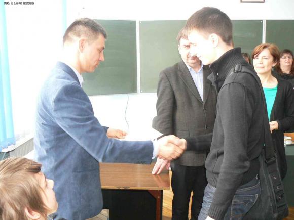 Matematyczne zmagania gimnazjalistów w Kasprowiczu