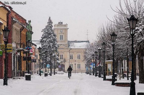 Sypany Poniedziałek? Śmigus Dyngus i niebezpieczne dachowe lawiny