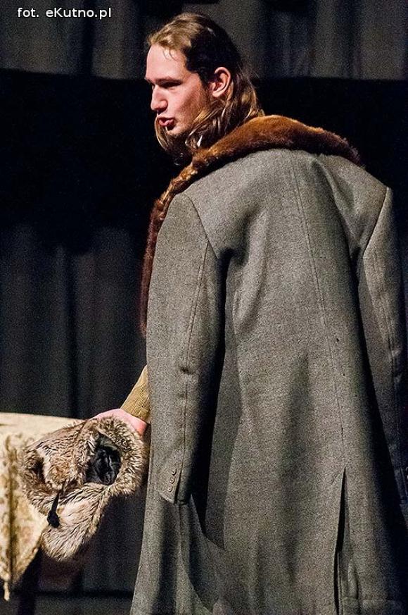 Rewelacyjnie zagrany! Charytatywny spektakl uczniów 