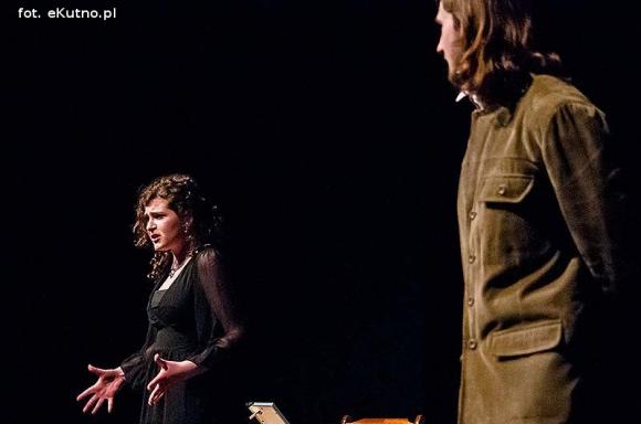 Rewelacyjnie zagrany! Charytatywny spektakl uczniów 