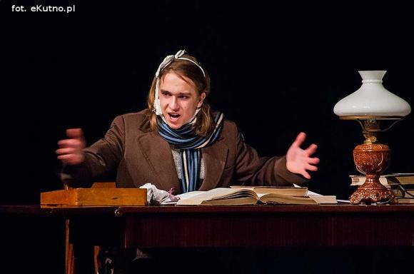 Rewelacyjnie zagrany! Charytatywny spektakl uczniów 