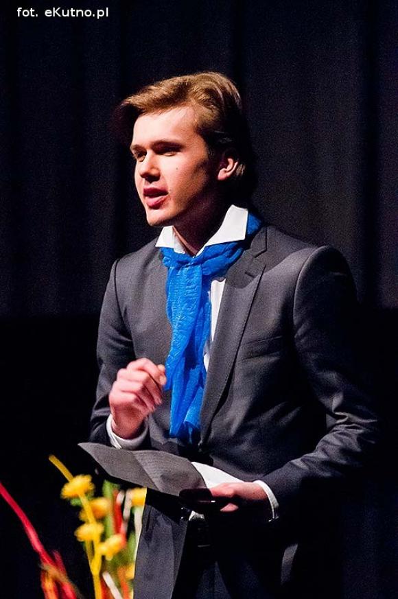 Rewelacyjnie zagrany! Charytatywny spektakl uczniów 