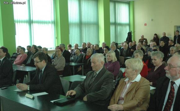 Prorosyjski Tusk, rząd jak dzieci we mgle i broszurki CBA. Bez demokracji na spotkaniu posła Błaszczaka