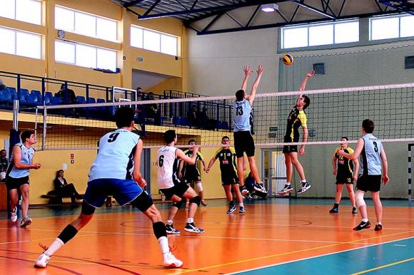 V Turniej Siatkówki 