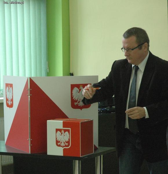 Wysokie wymagania Materki wobec kobiety. Kult wodzowski Kłopotowskiego i apel o przyzwoitość PSL