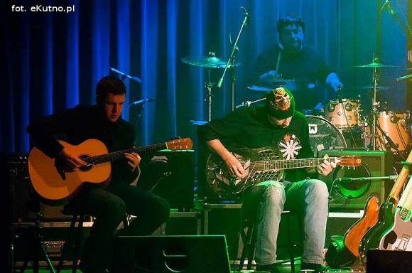 Debiutancka płyta Magdy Ptaszyńskiej życzliwie przyjęta przez kutnowską publiczność