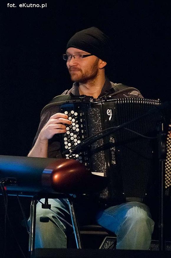 Debiutancka płyta Magdy Ptaszyńskiej życzliwie przyjęta przez kutnowską publiczność